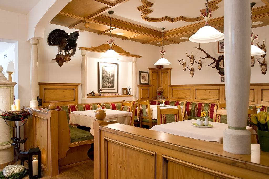 Hotel Angerwirt 克雷纳尔 外观 照片