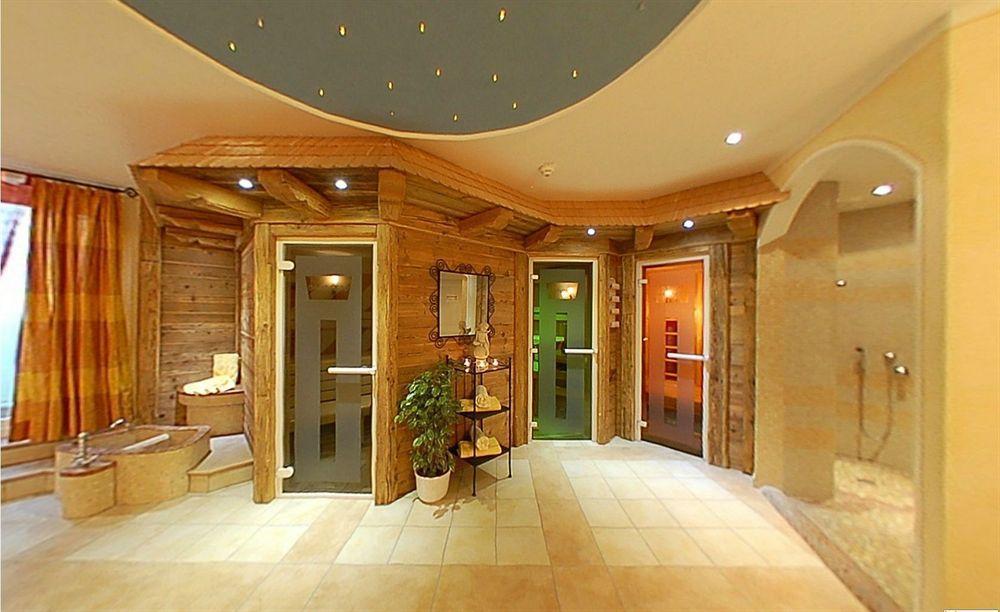 Hotel Angerwirt 克雷纳尔 外观 照片